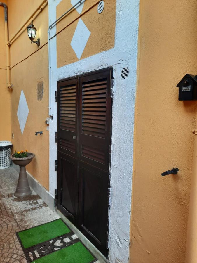 Lungomare Bed and Breakfast Pozzuoli Exteriör bild
