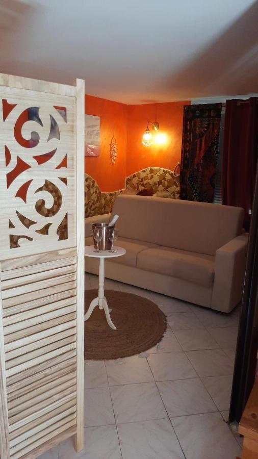 Lungomare Bed and Breakfast Pozzuoli Rum bild